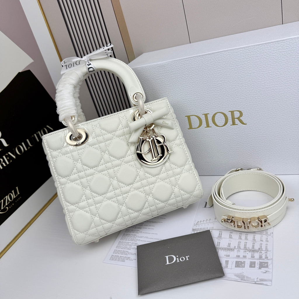 136ND24B Popular leather Purse bag