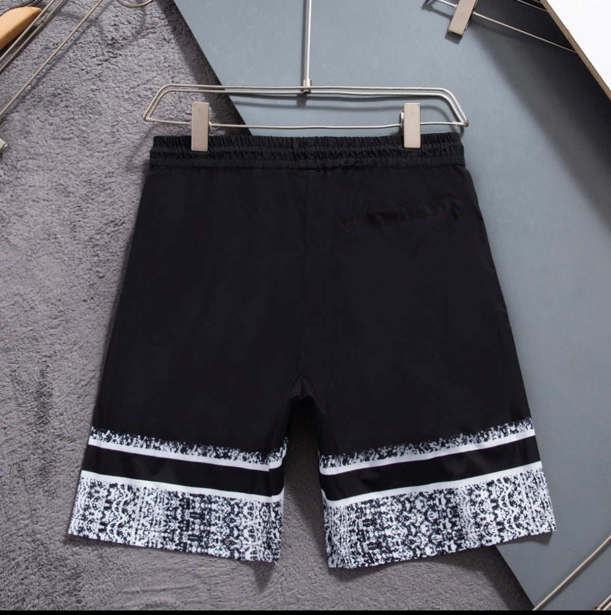 136ND22U Popular shorts