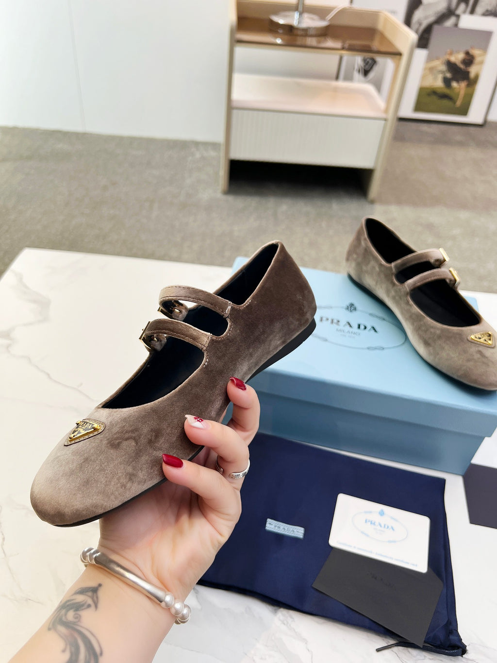 2105QP404Z Popular high-quality Shoes