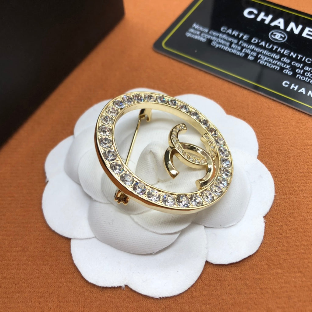 14C853X   Popular Brooch