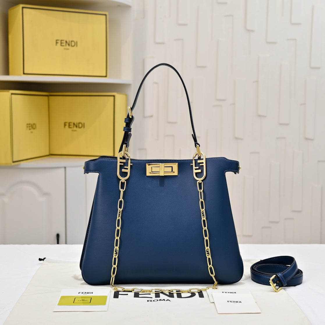 136PF98B Popular leather bag