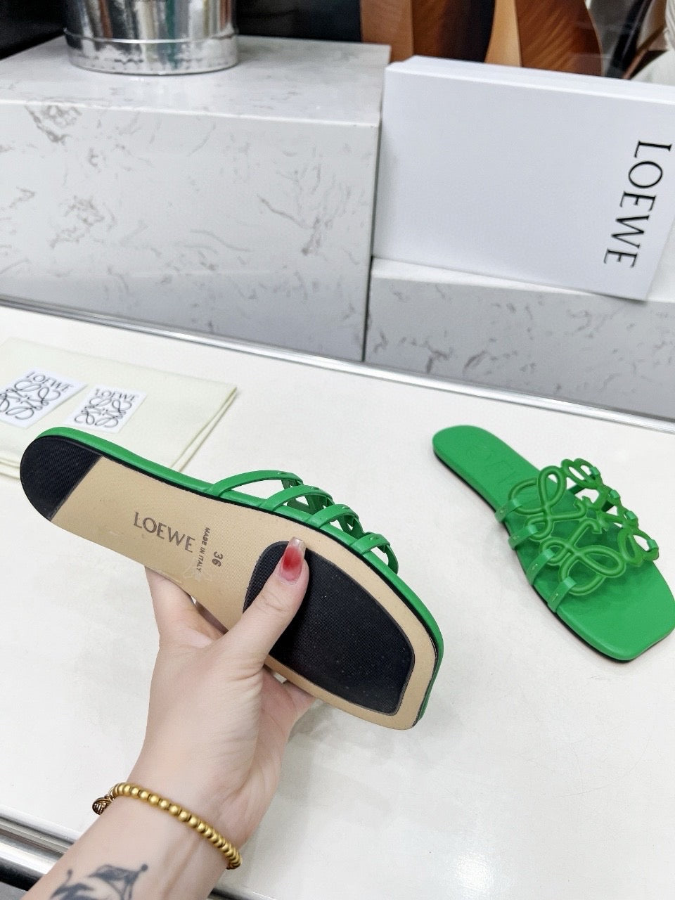 Z2X66A22 Popular high-quality leather Shoes