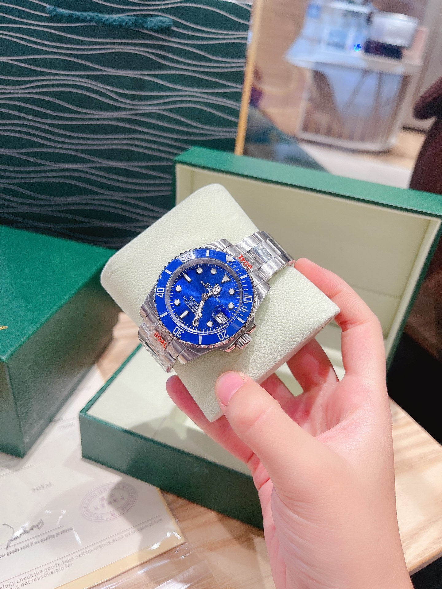 136RL56L Popular Watches