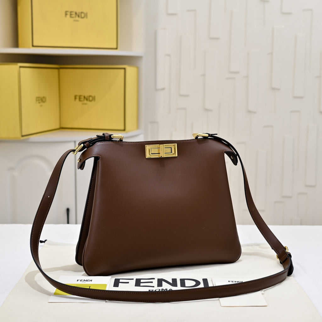 136PF98B Popular leather bag