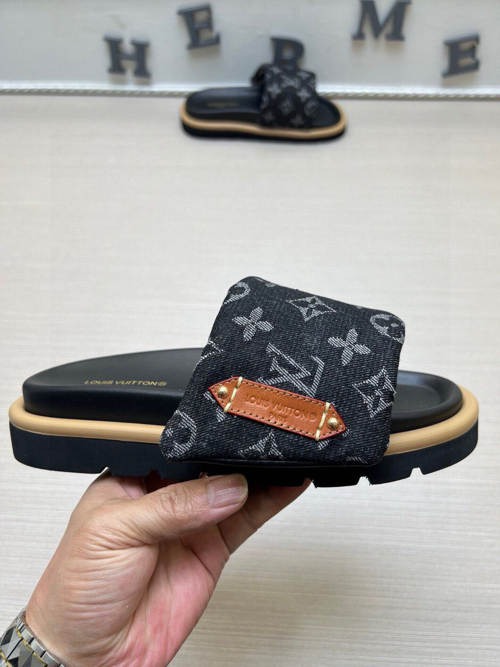 5QE8Z Popular Slippers