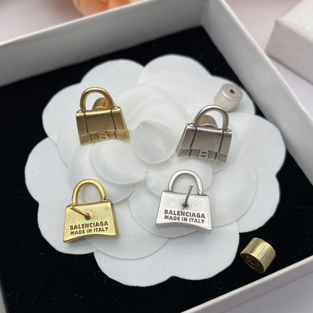 14J148E Popular  Earrings