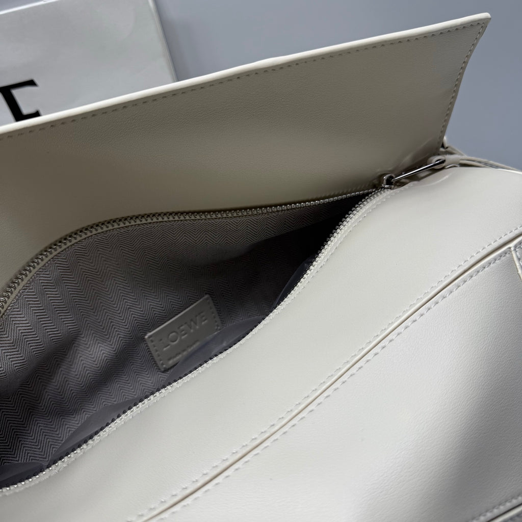 146RA12B Popular leather bag