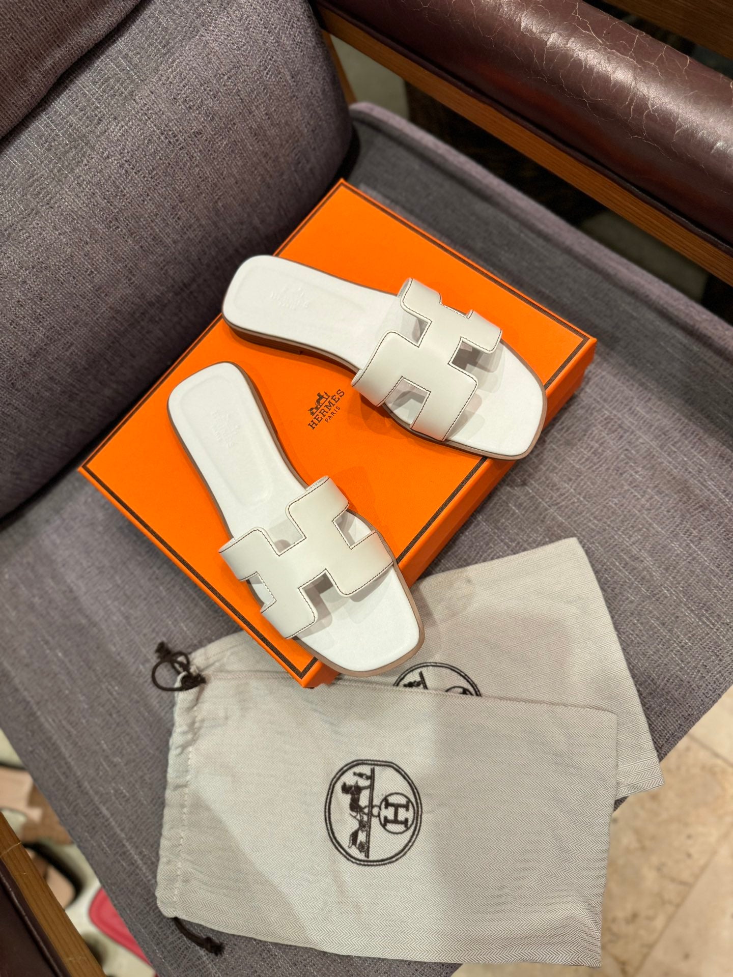 1ZH232Z Popular Slippers
