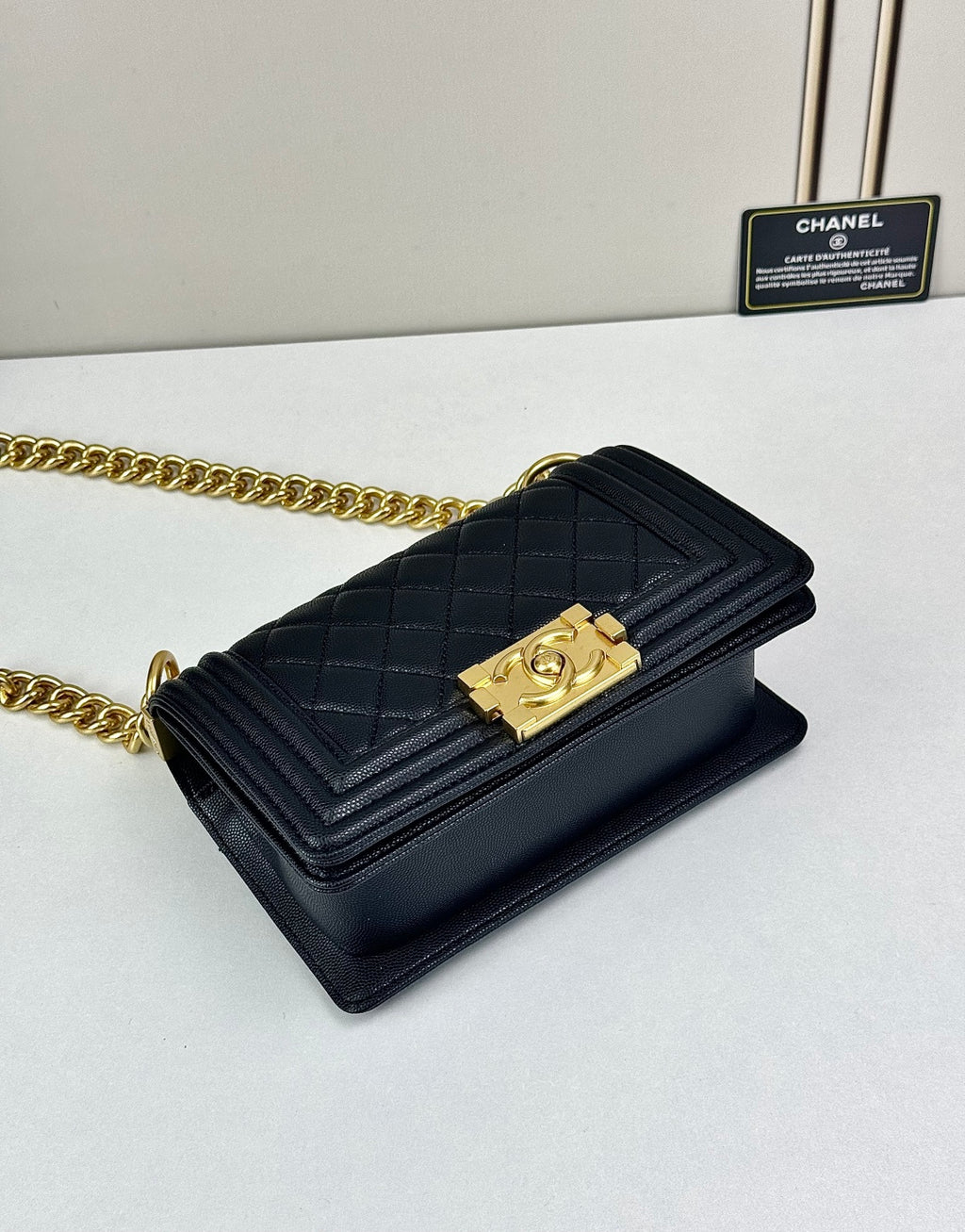 136PC17B Popular Caviar leather bag