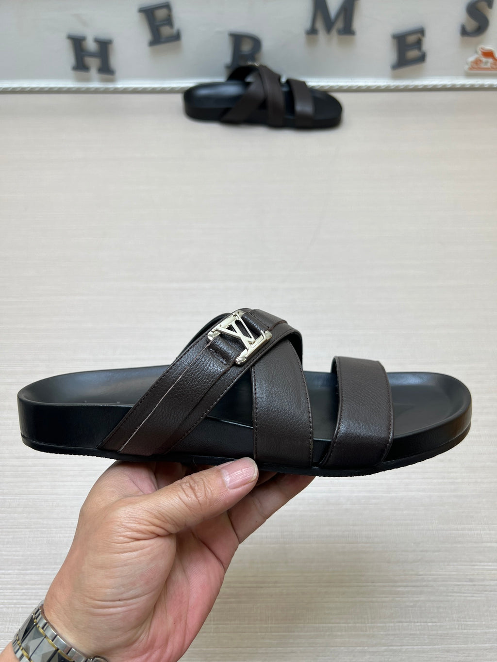 54E88Z Popular slippers