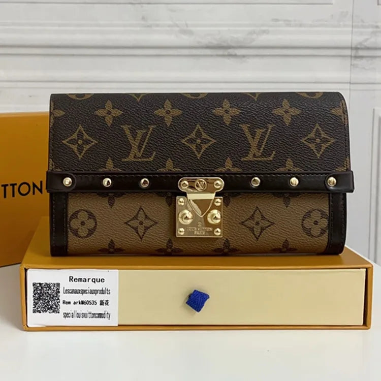 AE10B Popular leather wallets
