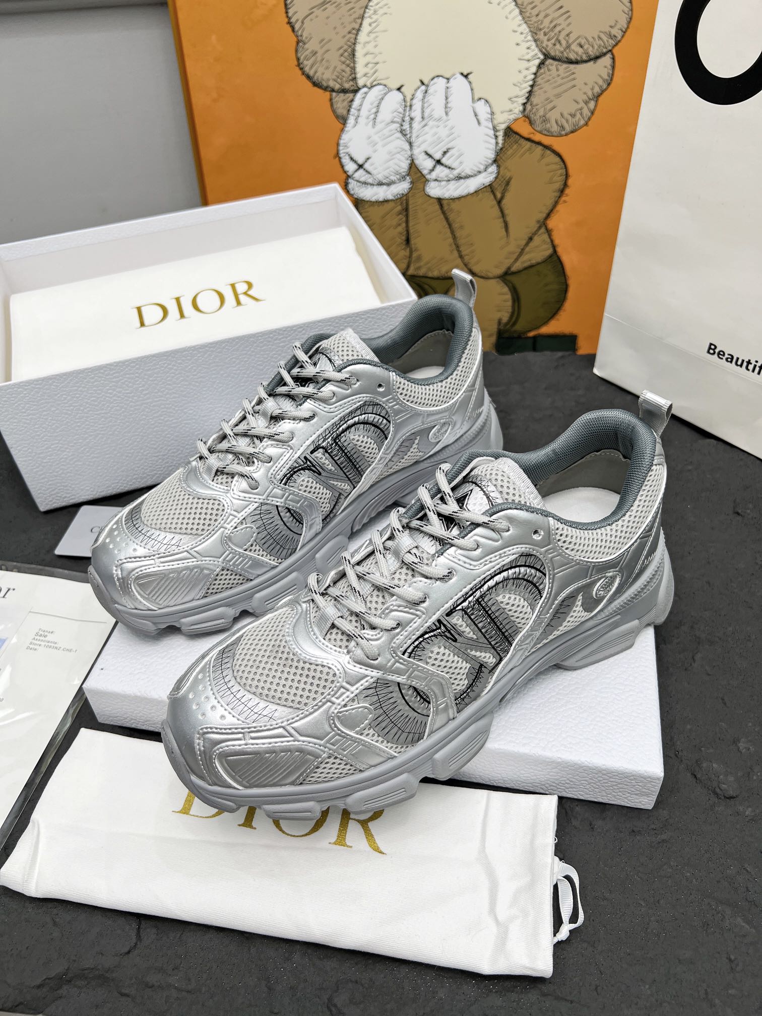 2105QD311Z Popular high-quality Shoes