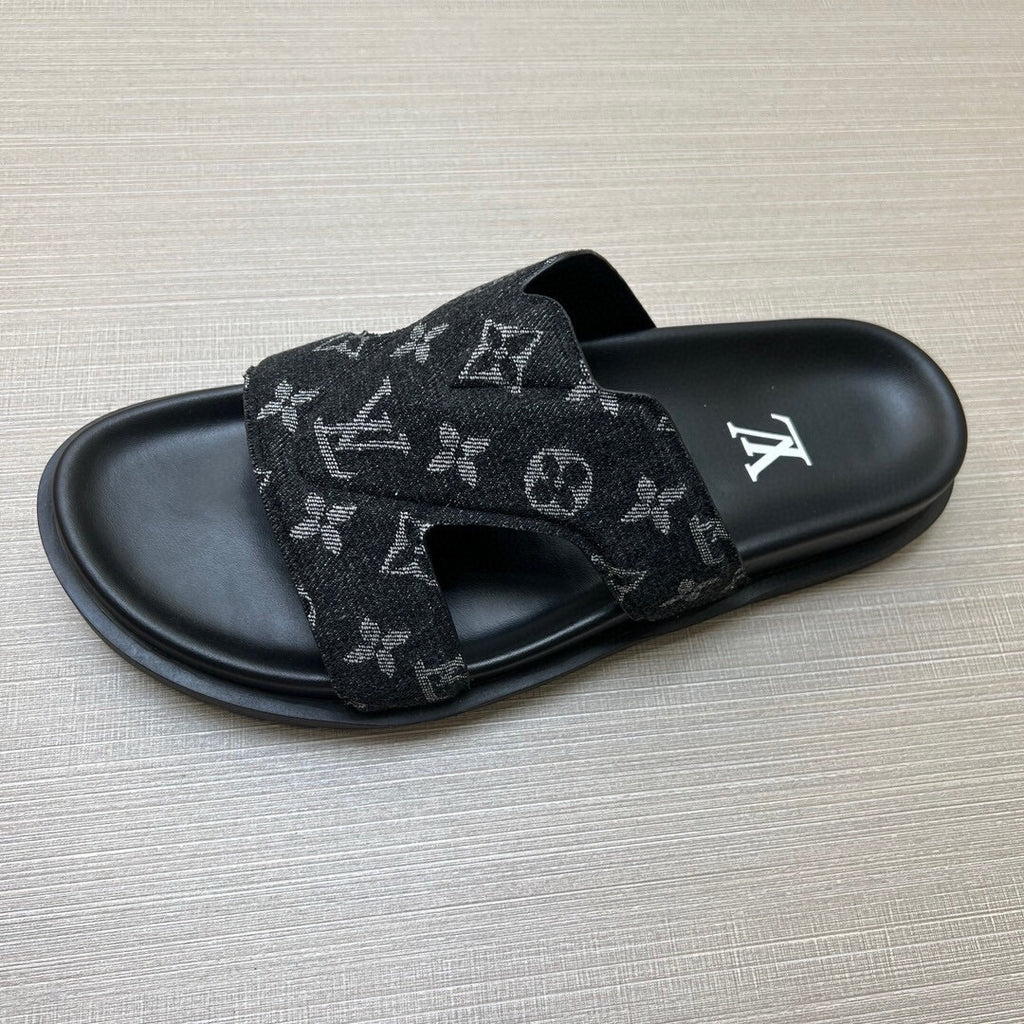 5LE226Z Popular Slippers