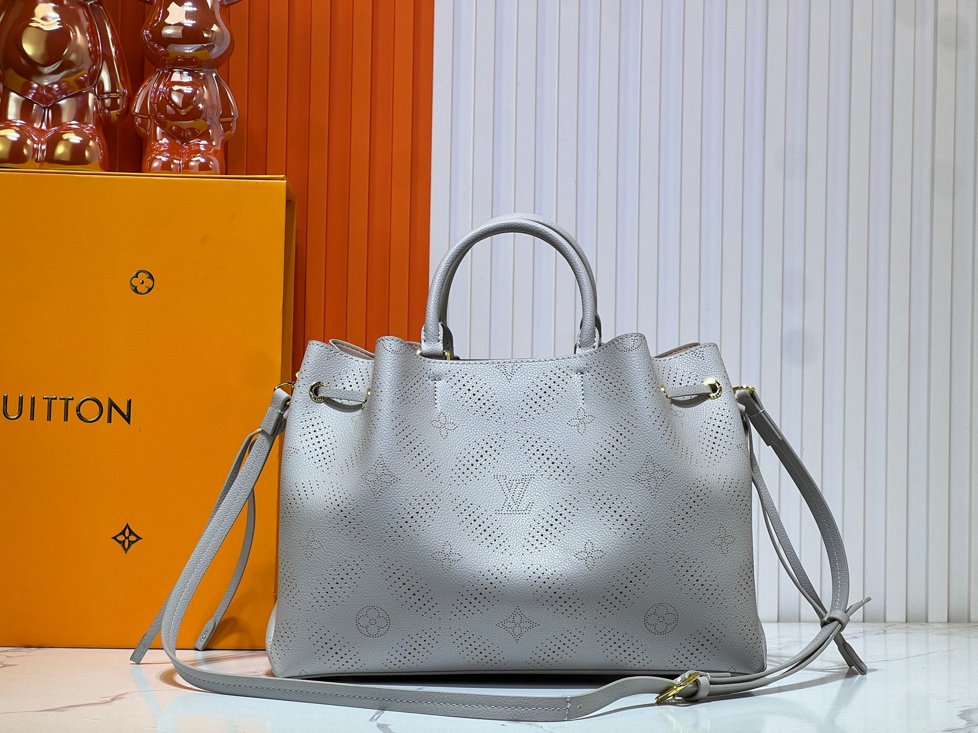 15XE13B Popular  leather bag)
