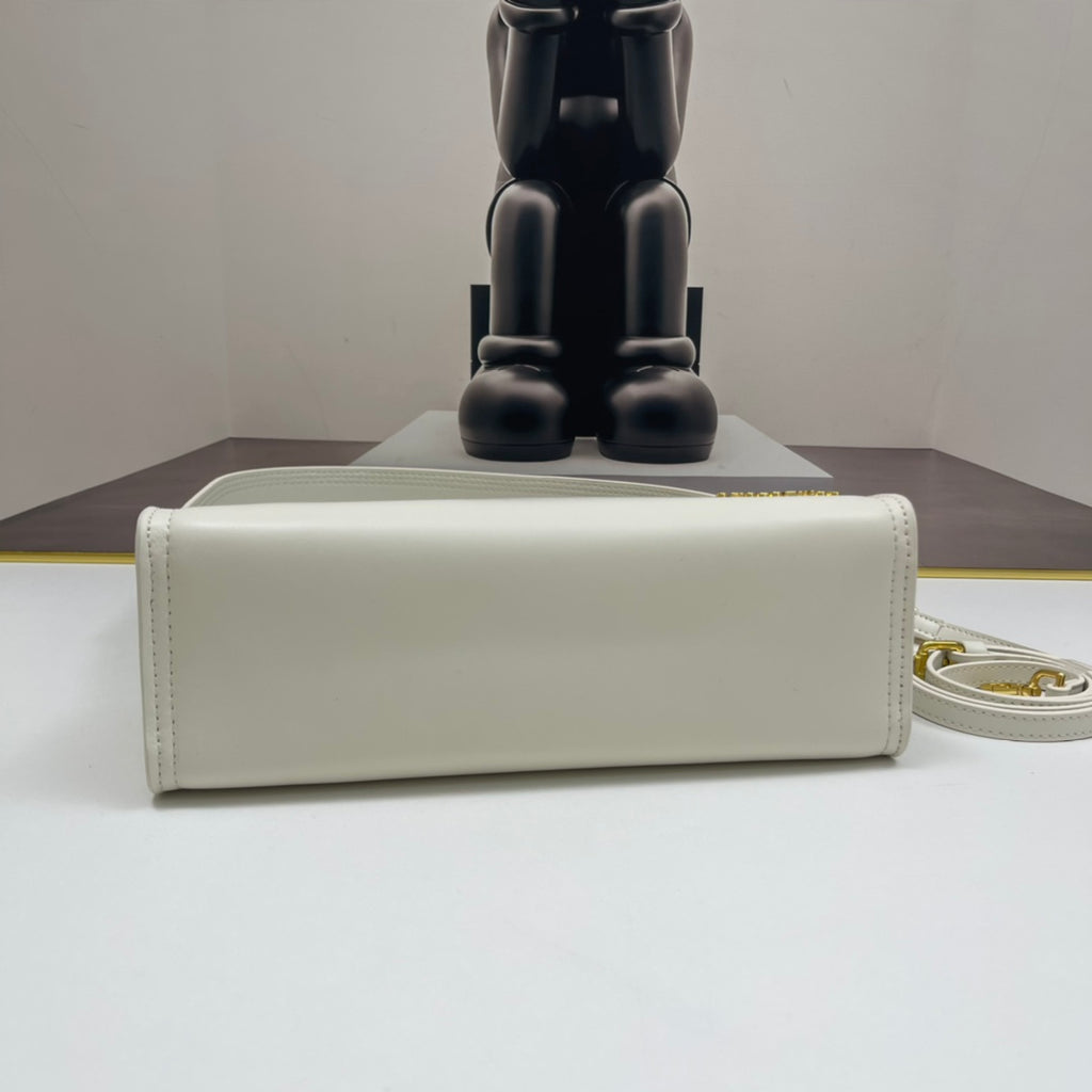 136PA33B Popular leather bag