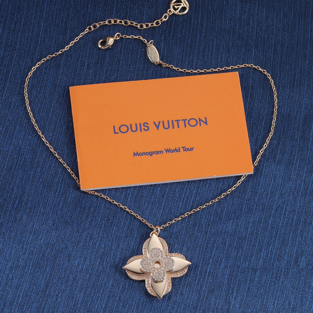 55QE333X Popular Necklaces
