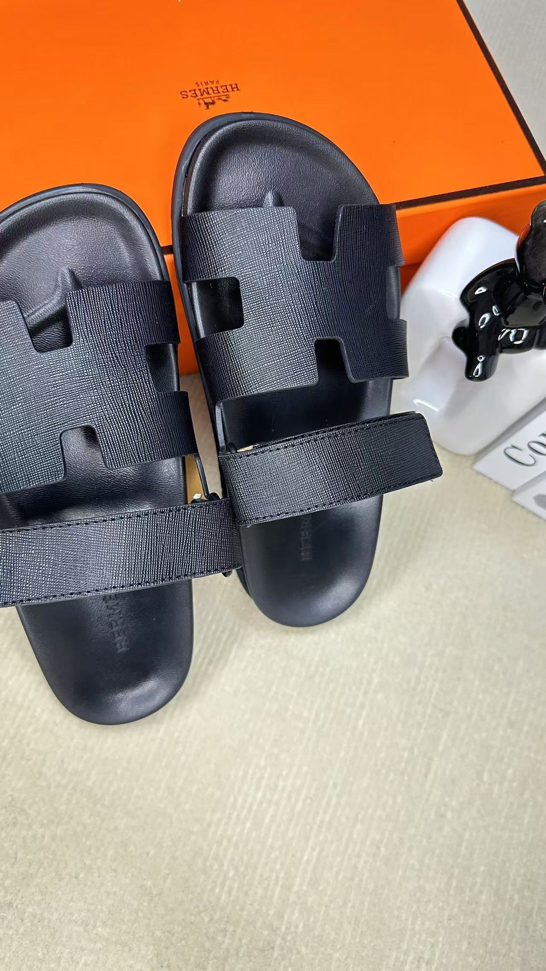 255QH26Z Popular leather shoes