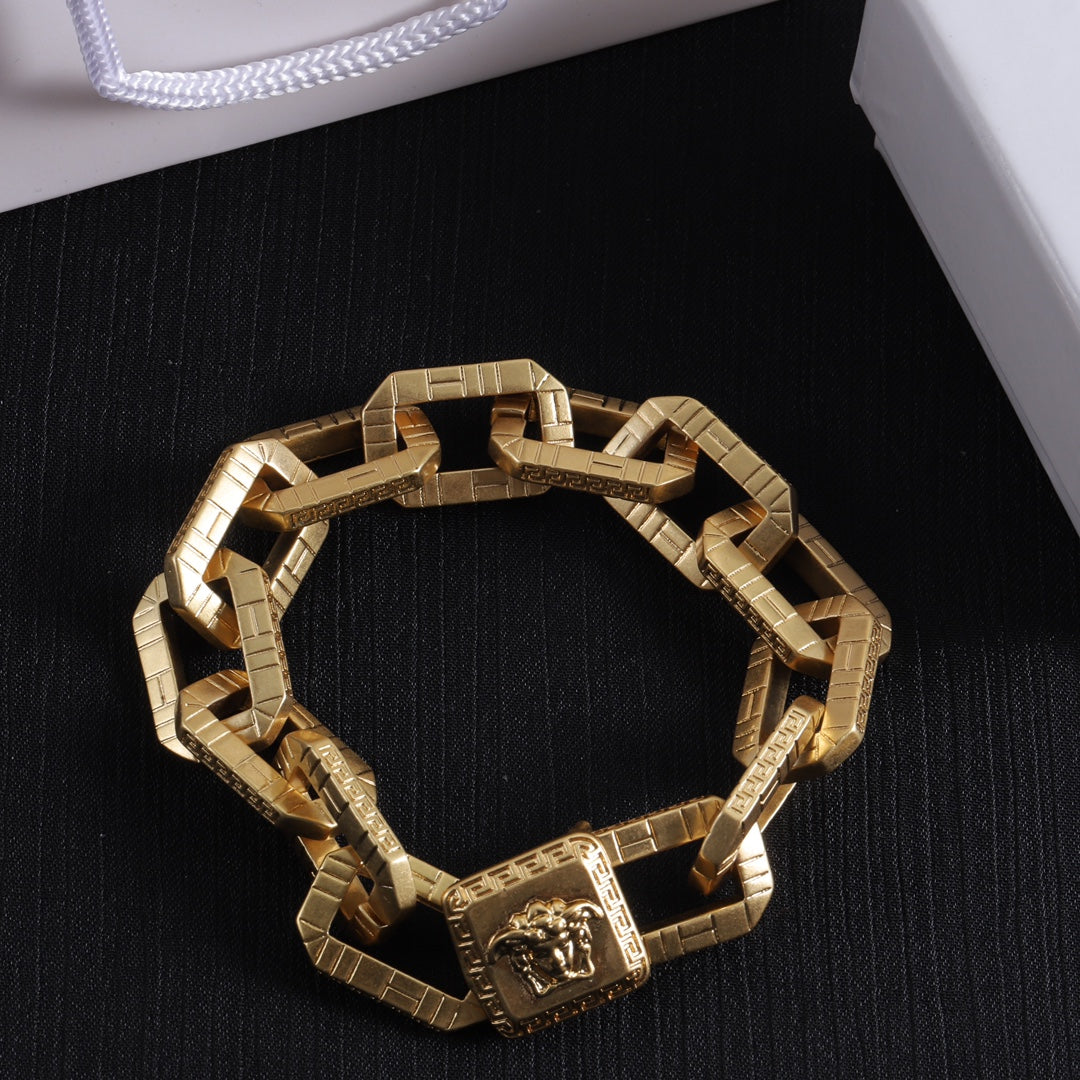 14V389X  Popular   Earrings Bracelets Necklaces