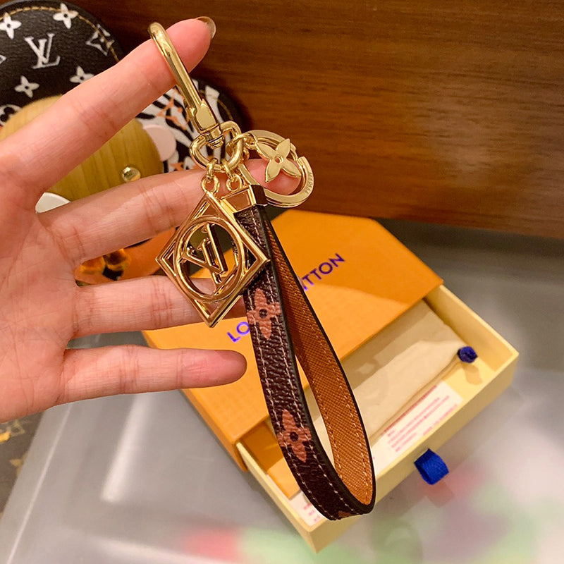35ZE95A Popular bag 's charms accessories