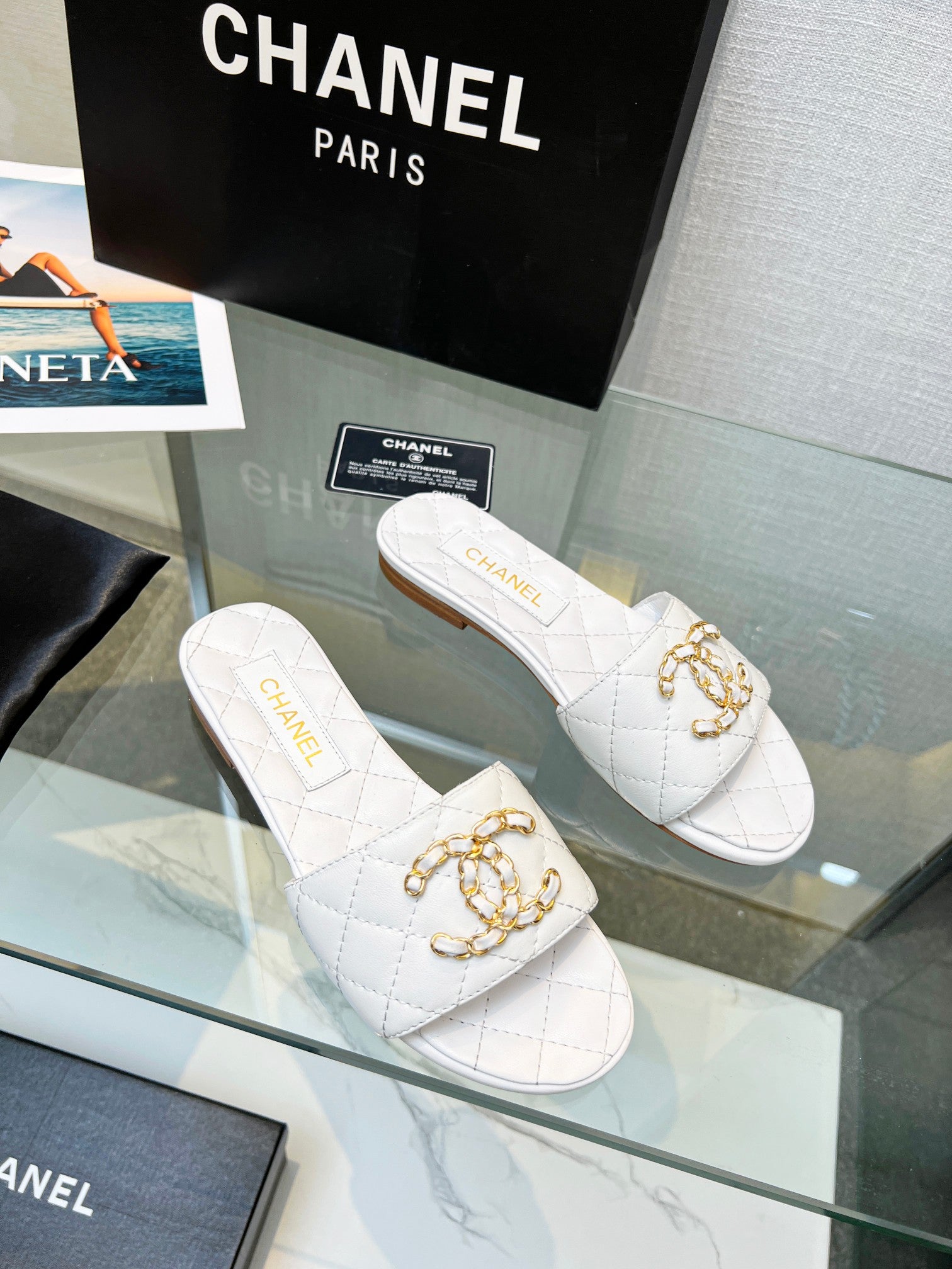 245RC12Z Popular genuine leather slippers
