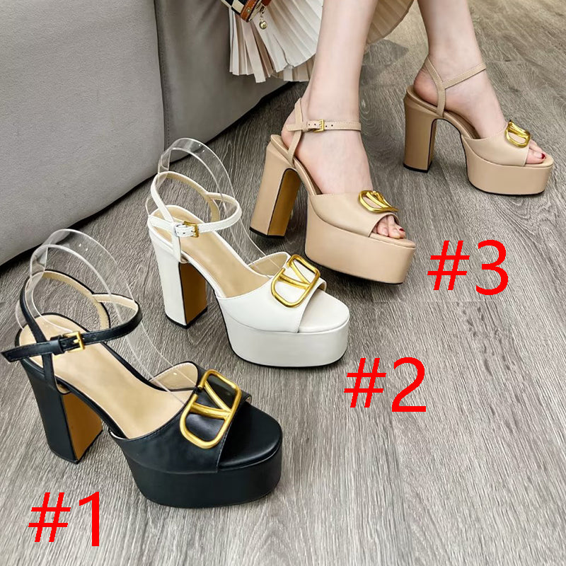 2YVL26Z Popular leather  High heels