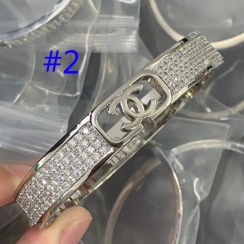 8XC63K  Popular Bracelets