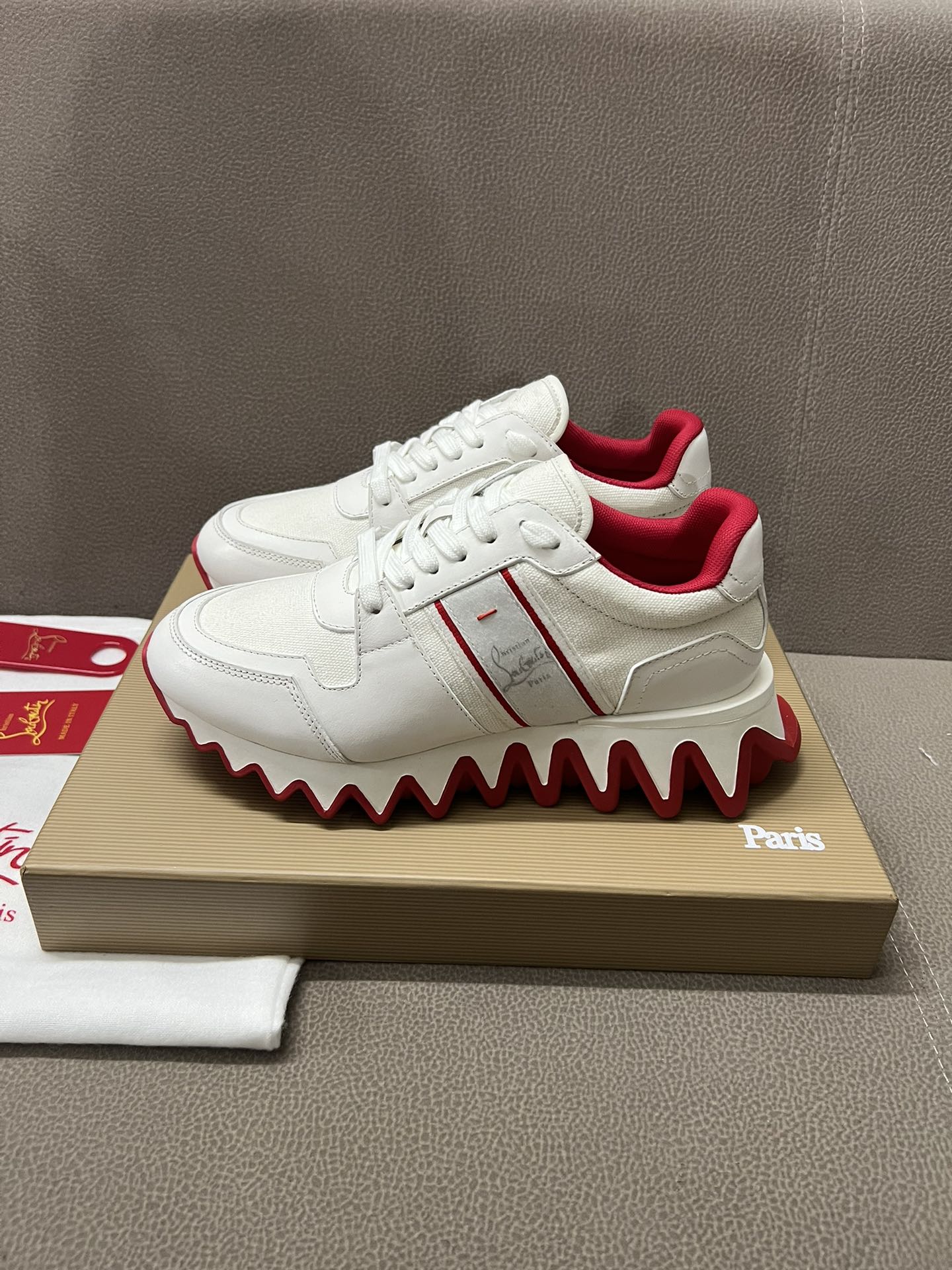 275NA15Z Popular high-quality   sneakers