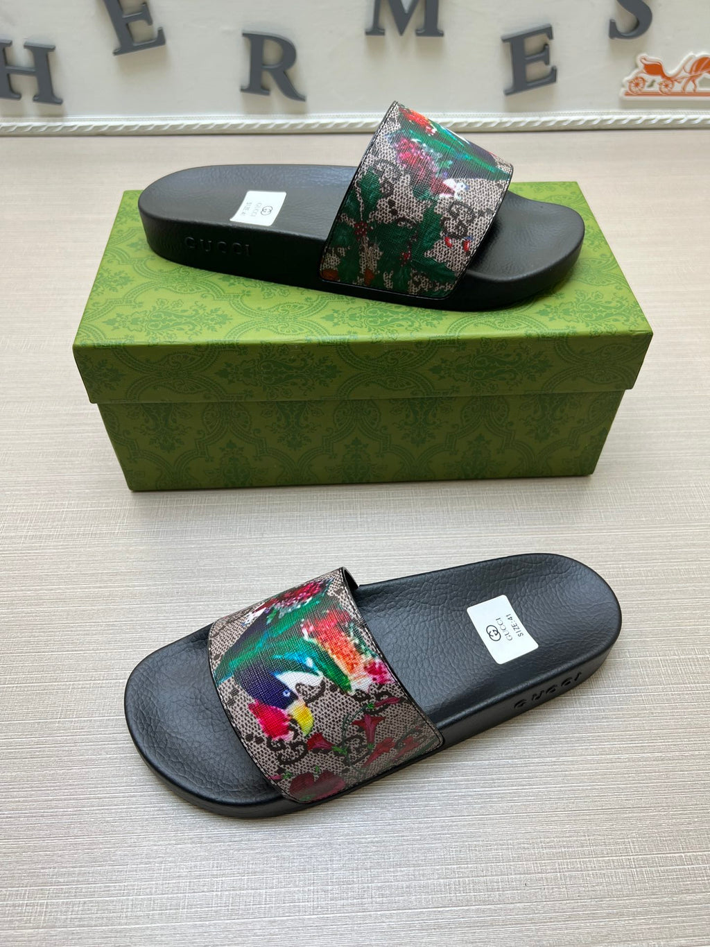5WB239Z Popular Slippers