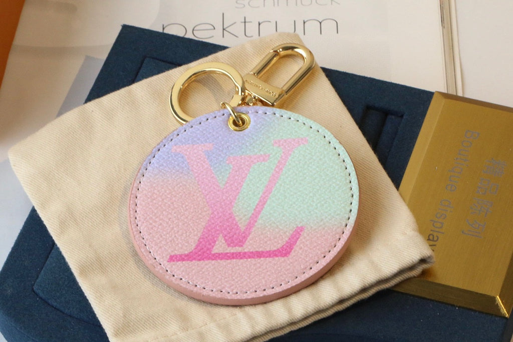35QE22A Popular bag 's charms accessories