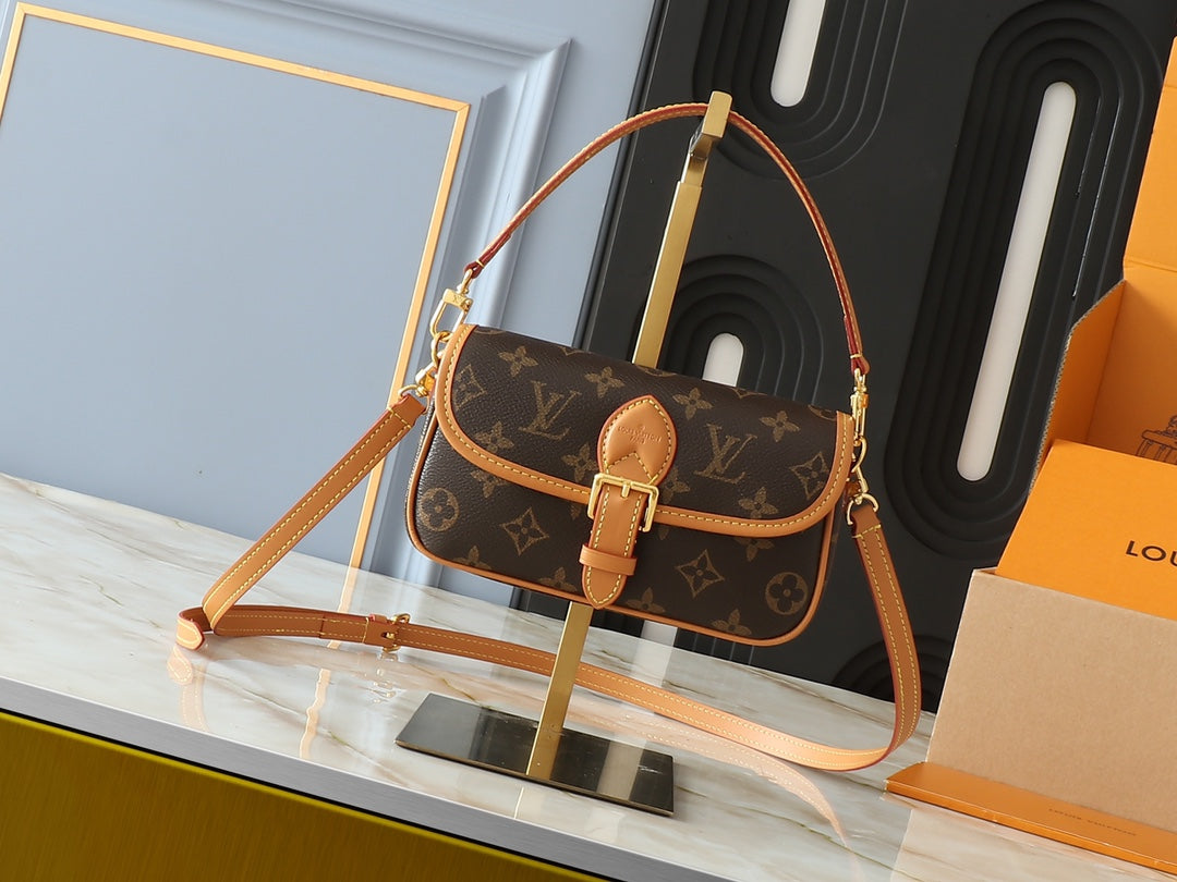 15XE5B Popular   leather bag