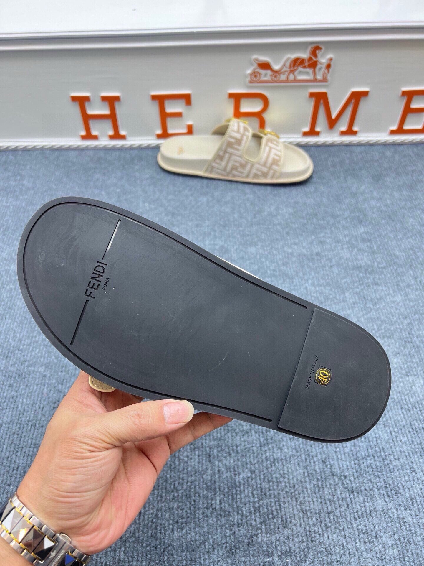 54F38Z Popular slippers