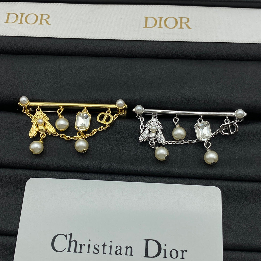 14D1072X   Popular Brooch