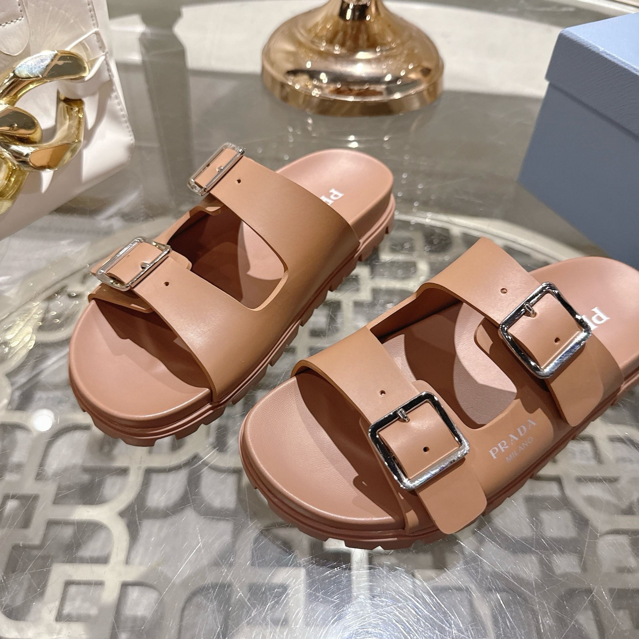 246NP13Z Popular high-quality Shoes
