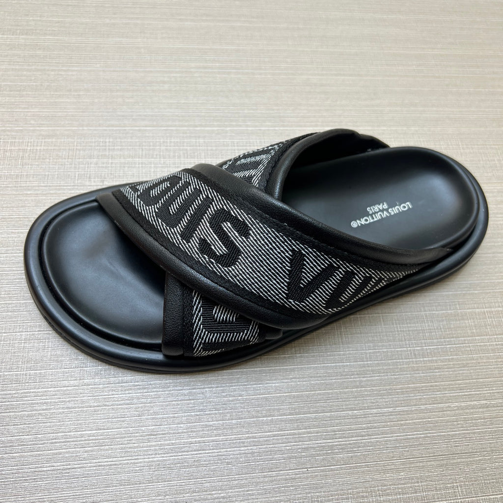 535ZE273Z Popular Slippers