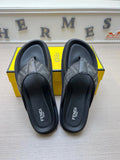 5LF222Z Popular Slippers