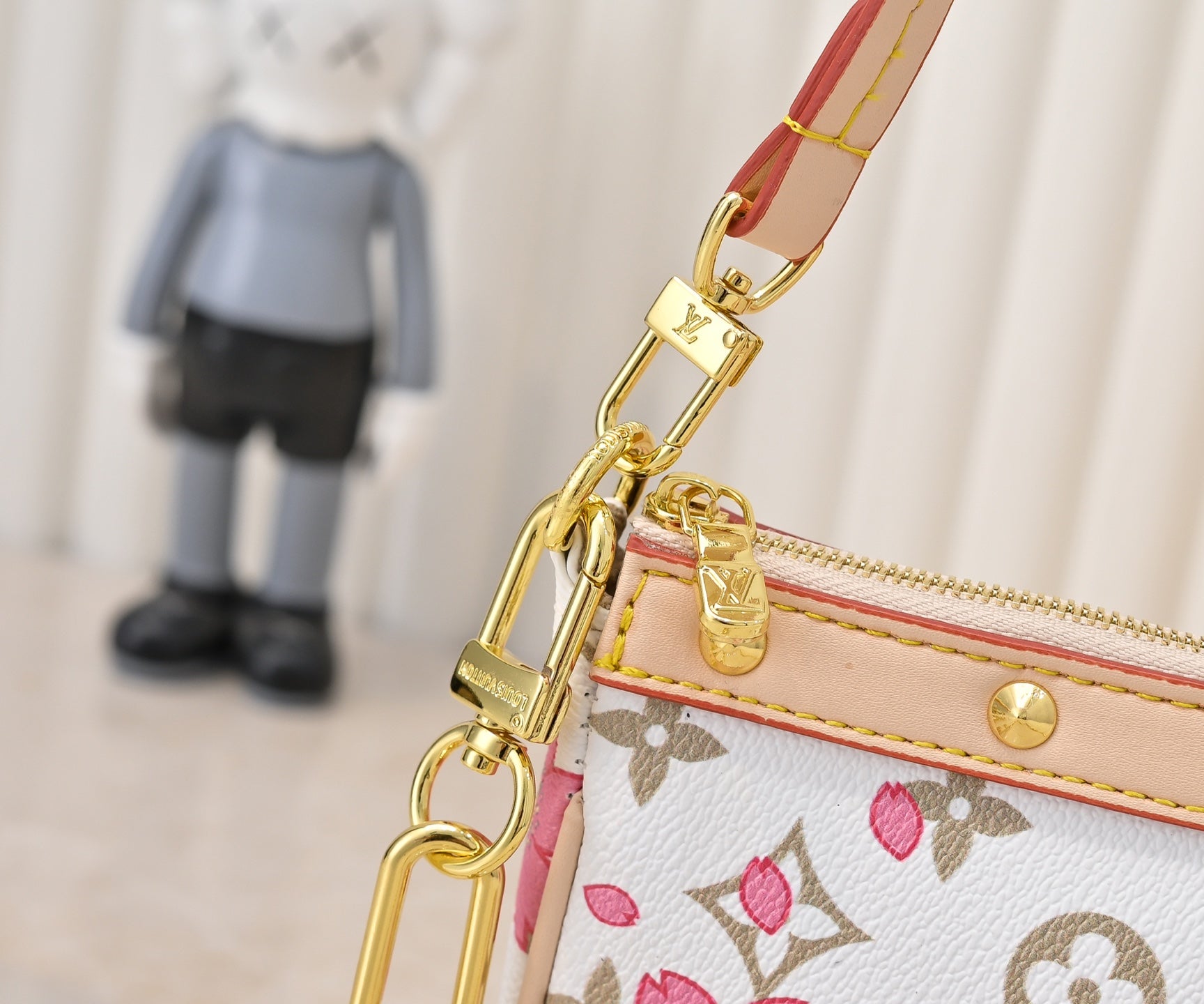 146PE43B Popular leather bag