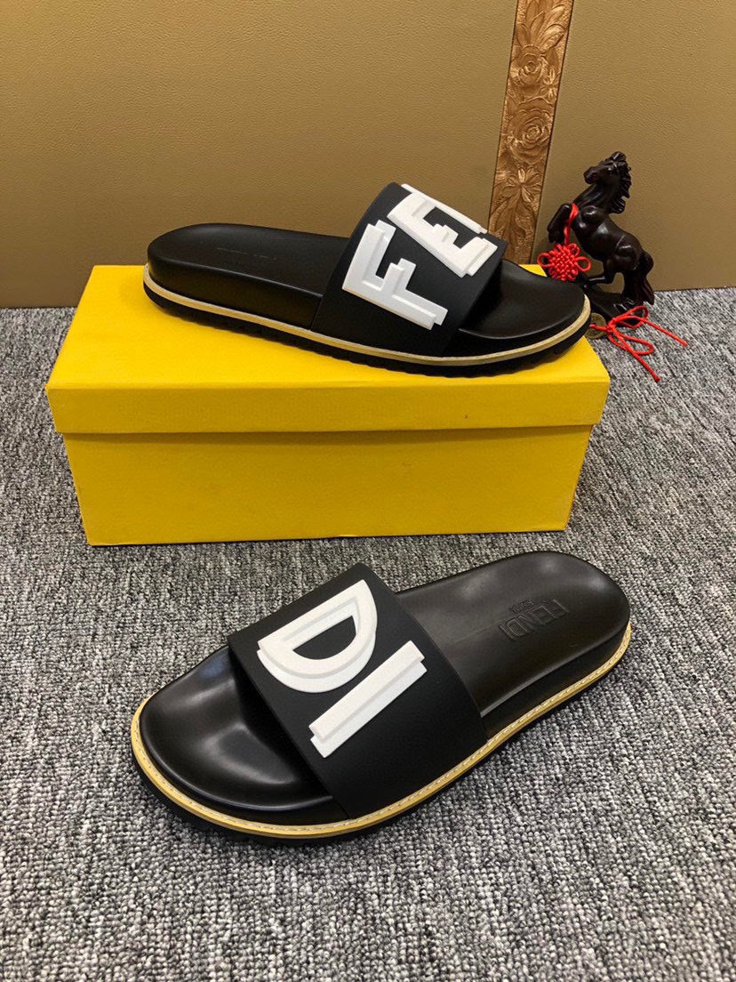 5XF106Z Popular Slippers