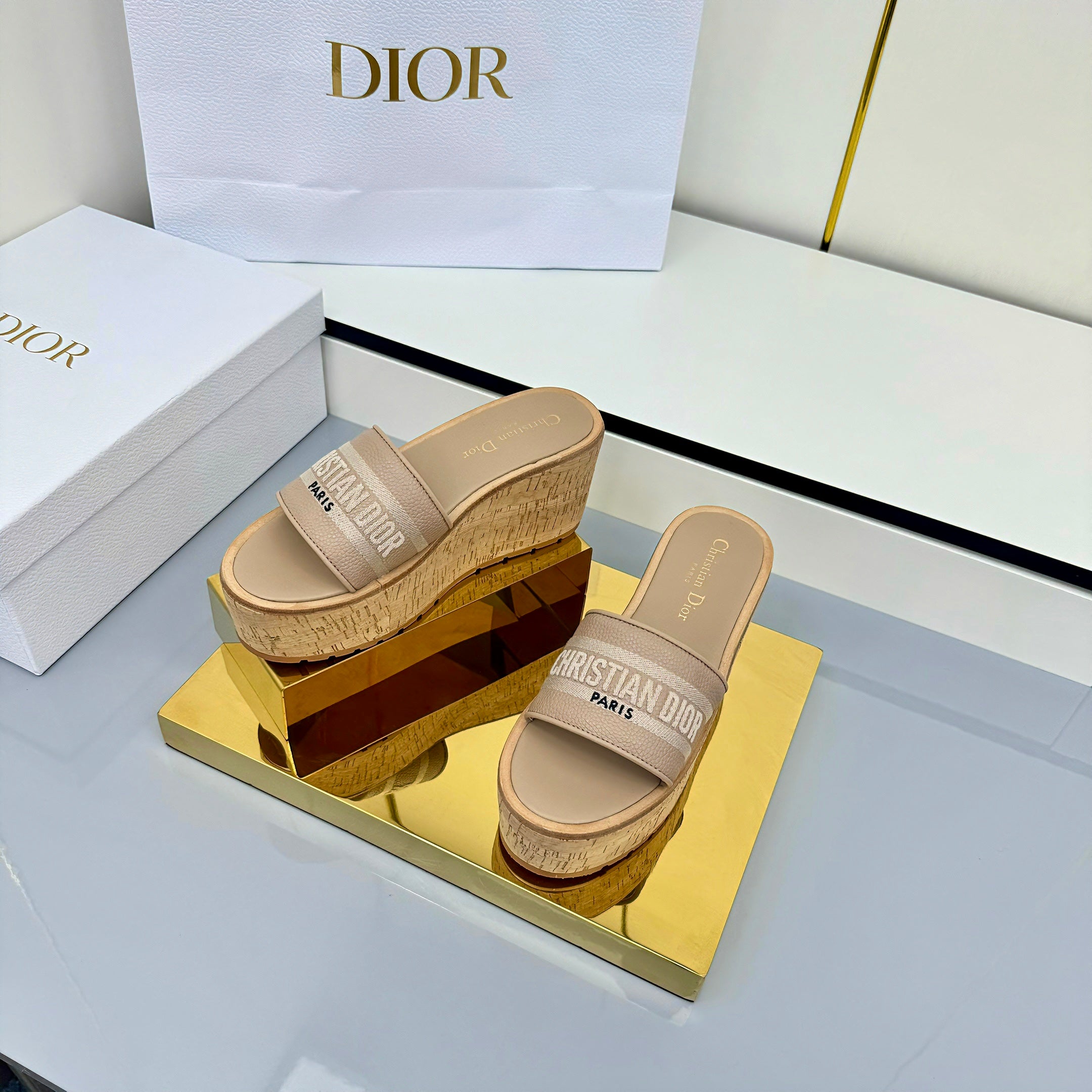 2105QD287Z Popular high-quality Shoes