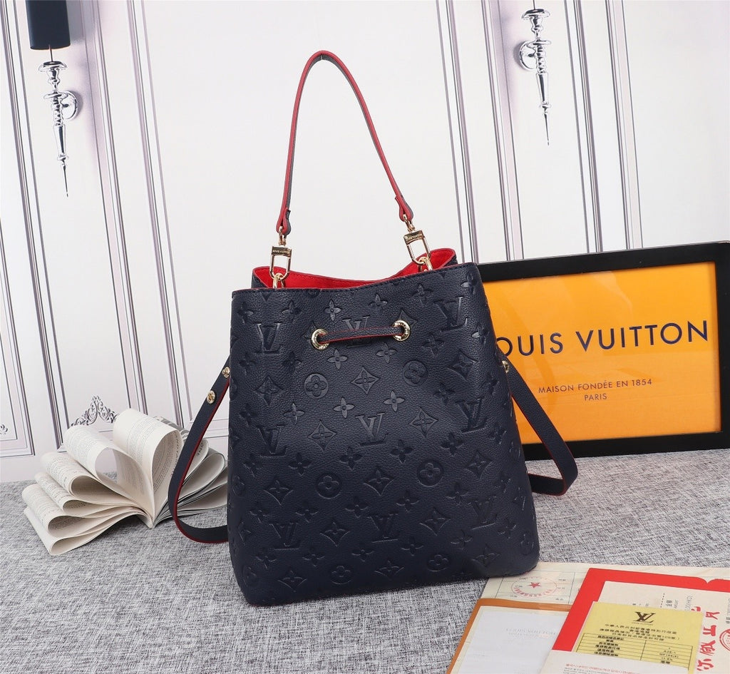 2XE60B Popular leather bag 