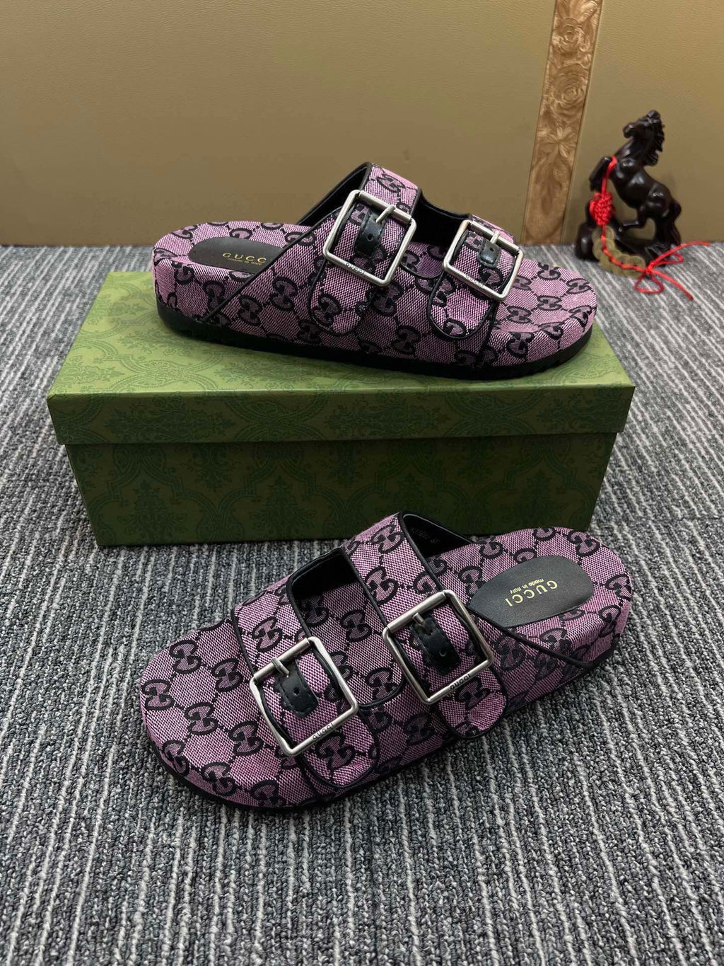 54B123Z Popular slippers