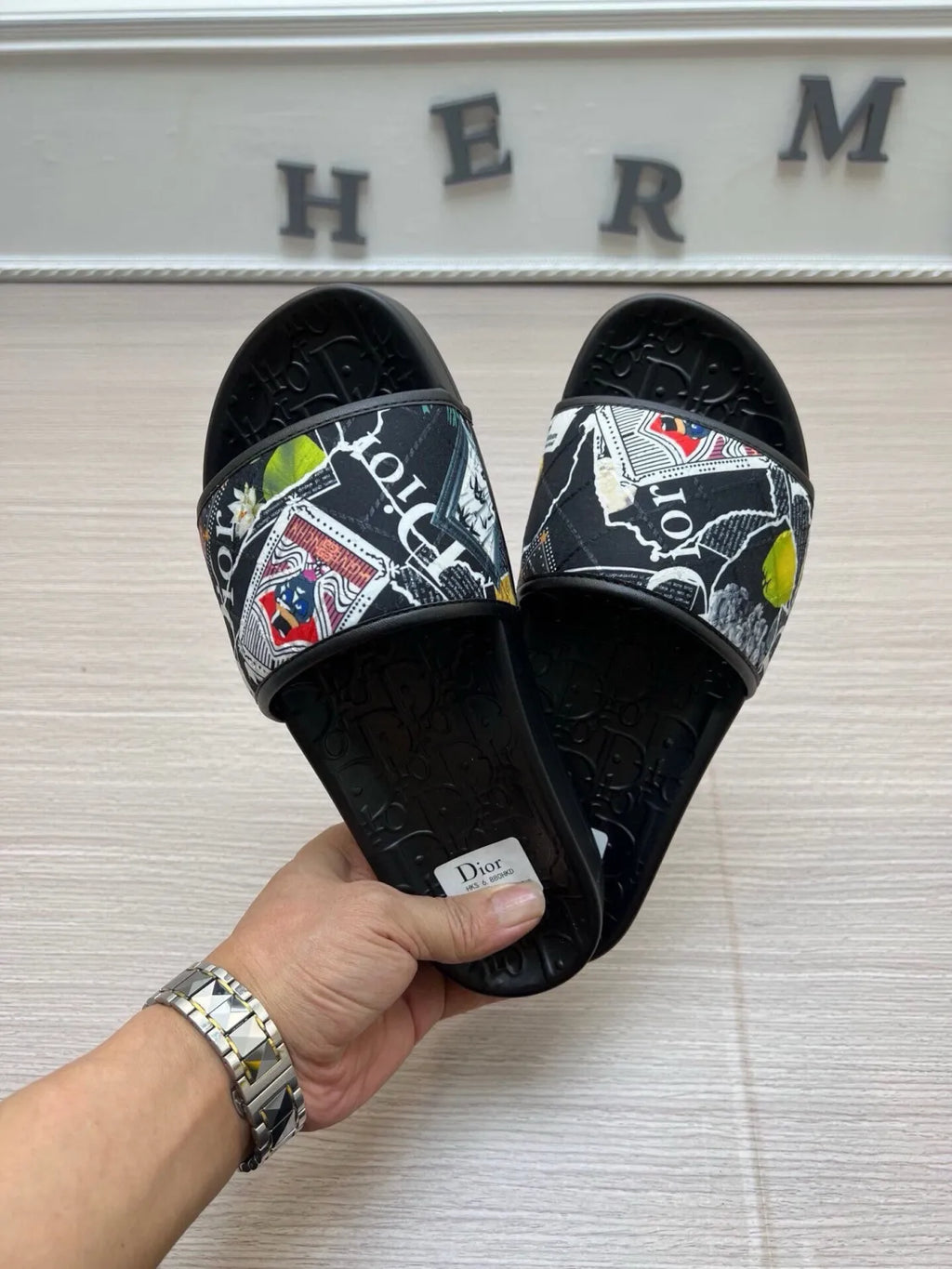 5LD214Z Popular Slippers