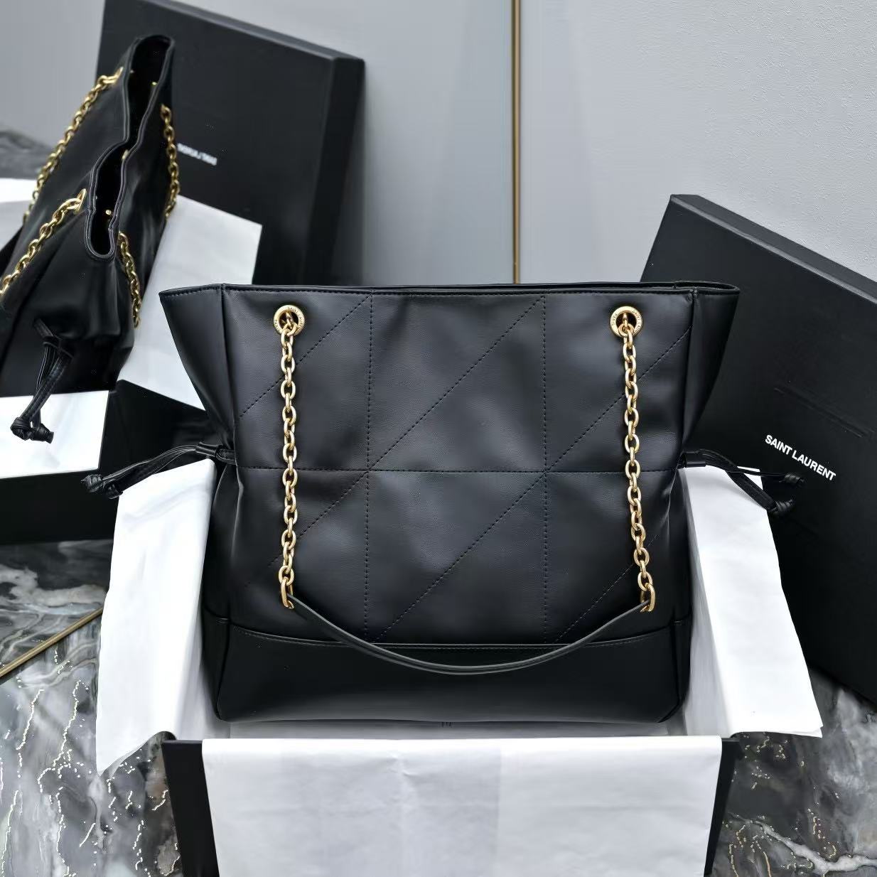 146RSL7B Popular leather bags