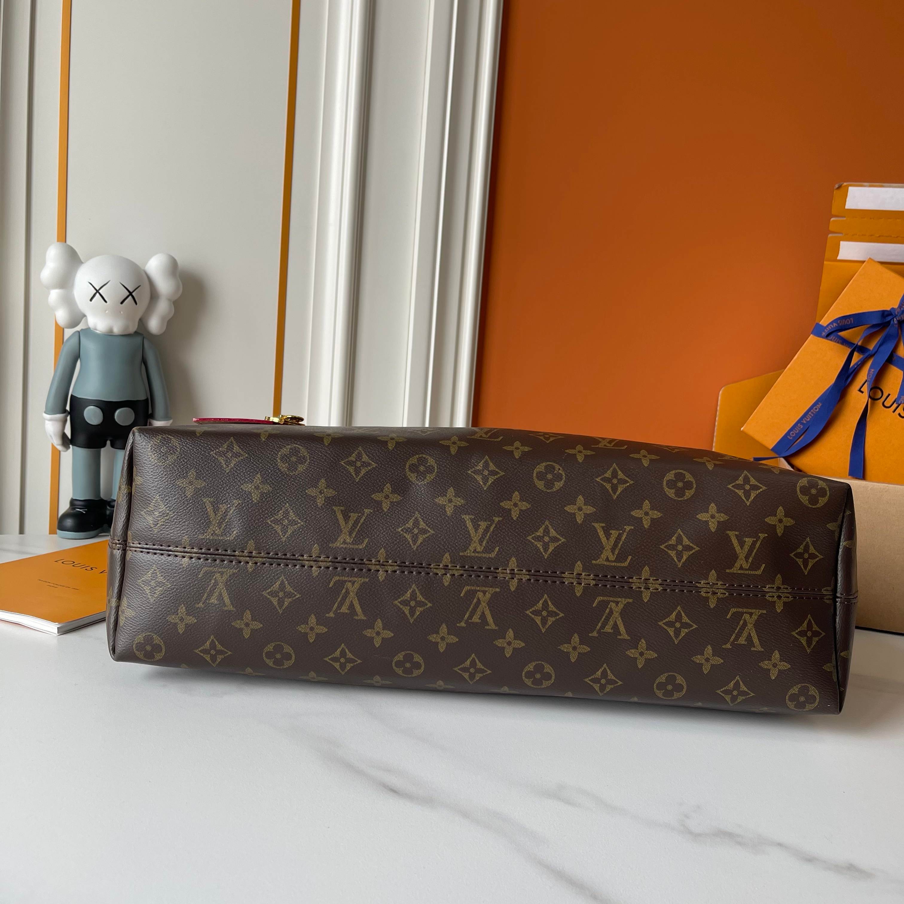 146PE68B Popular leather bag