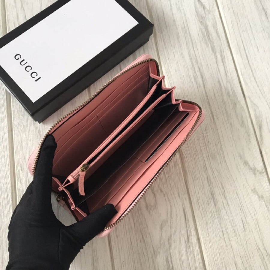 1XB81B Popular leather wallets