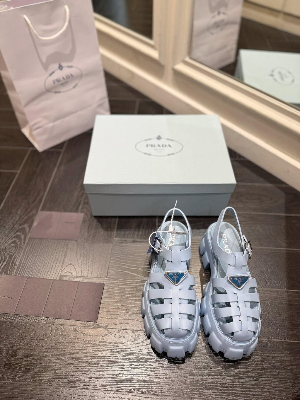 285RP51Z  Popular high-quality shoes