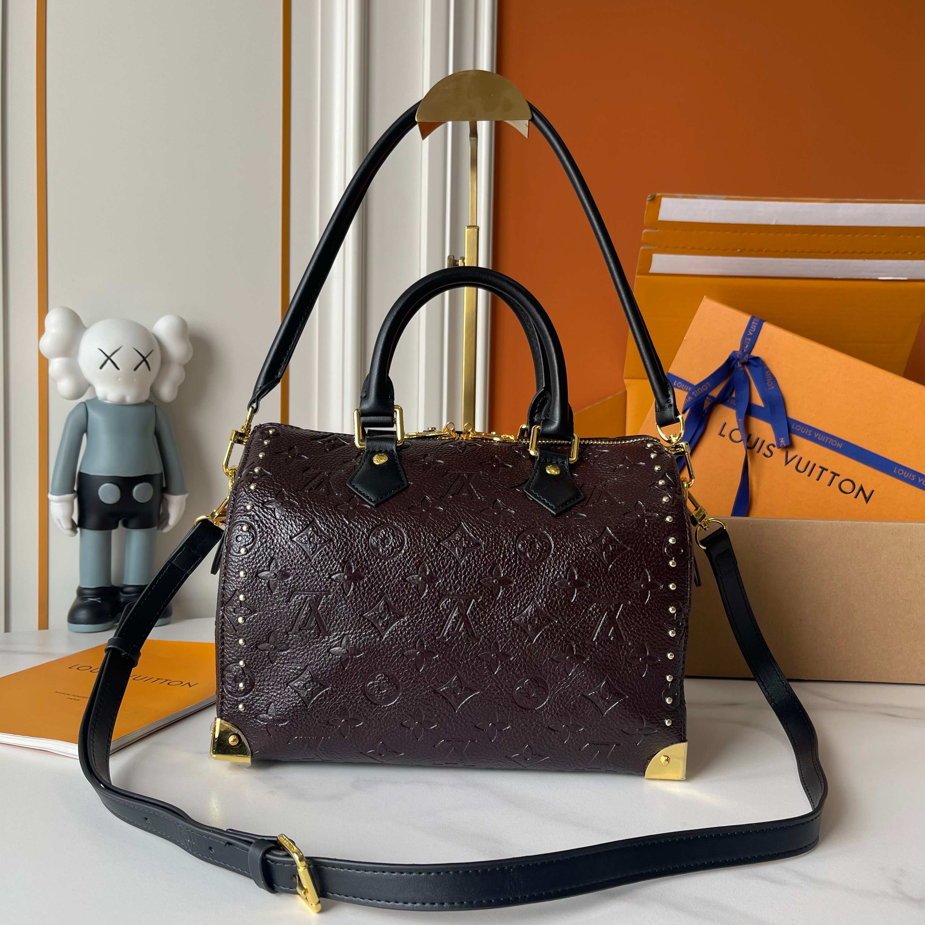 146PE77B Popular leather bag