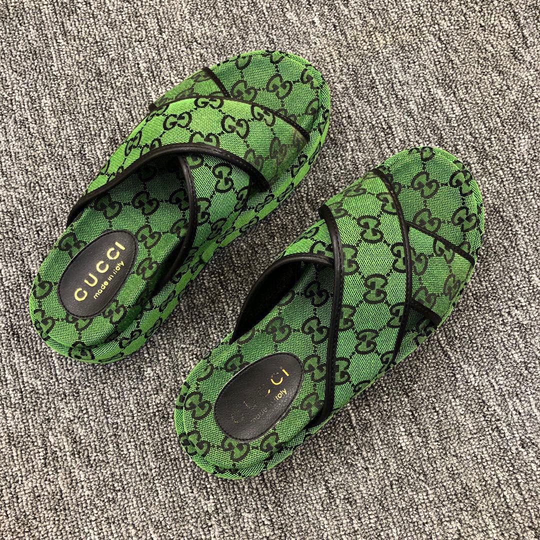 5YB69Z Popular Slippers