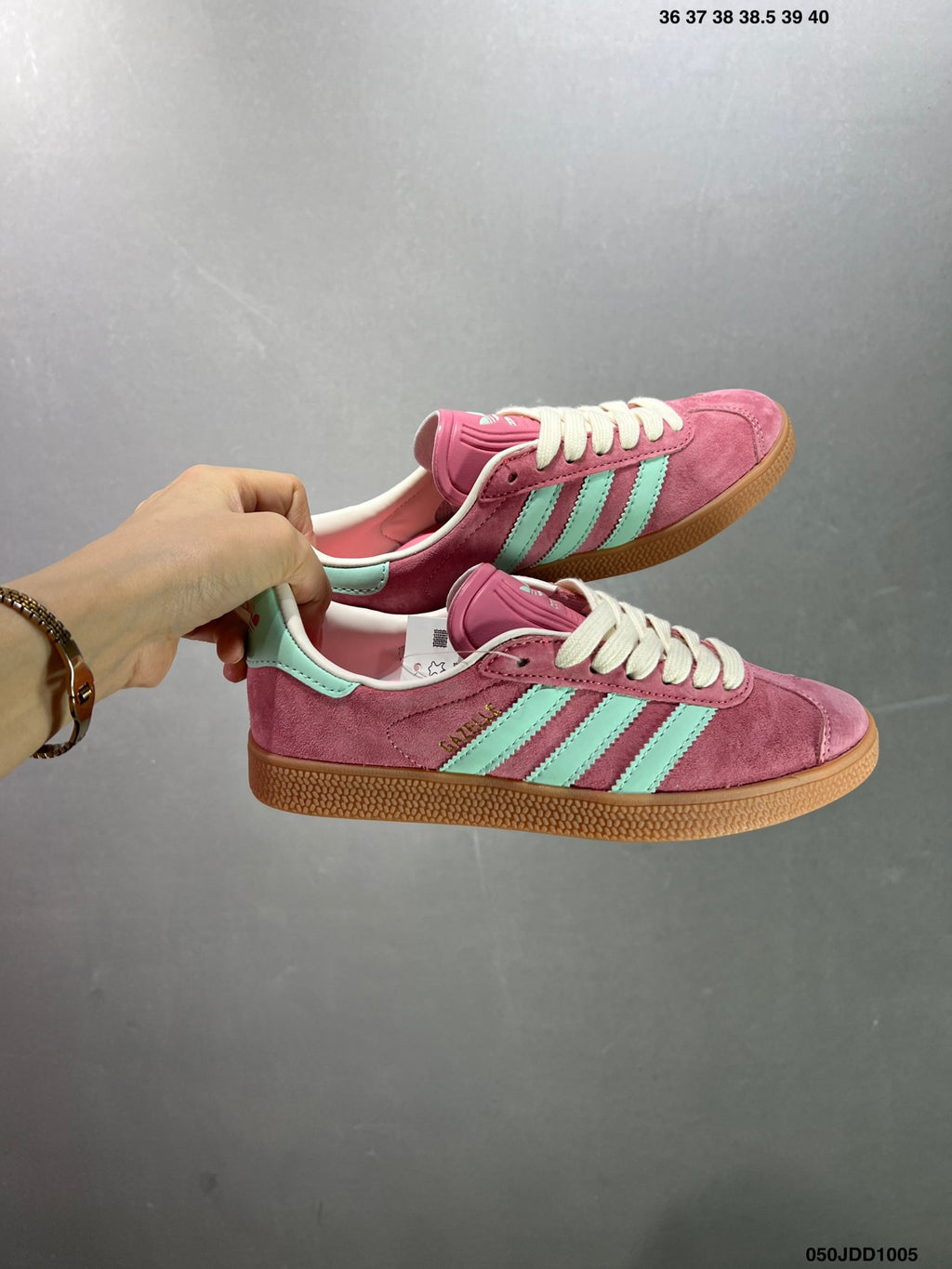 435ZA22Z Popular shoes (No box)
