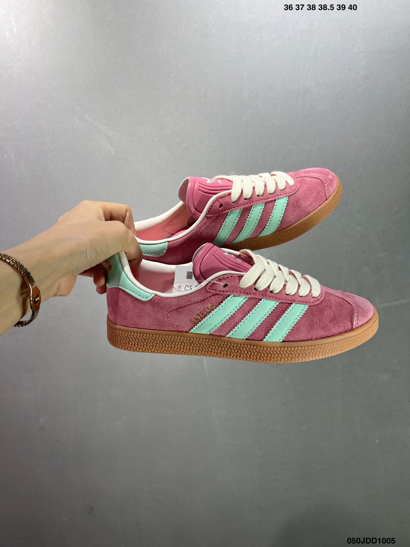 435ZA22Z Popular shoes (No box)