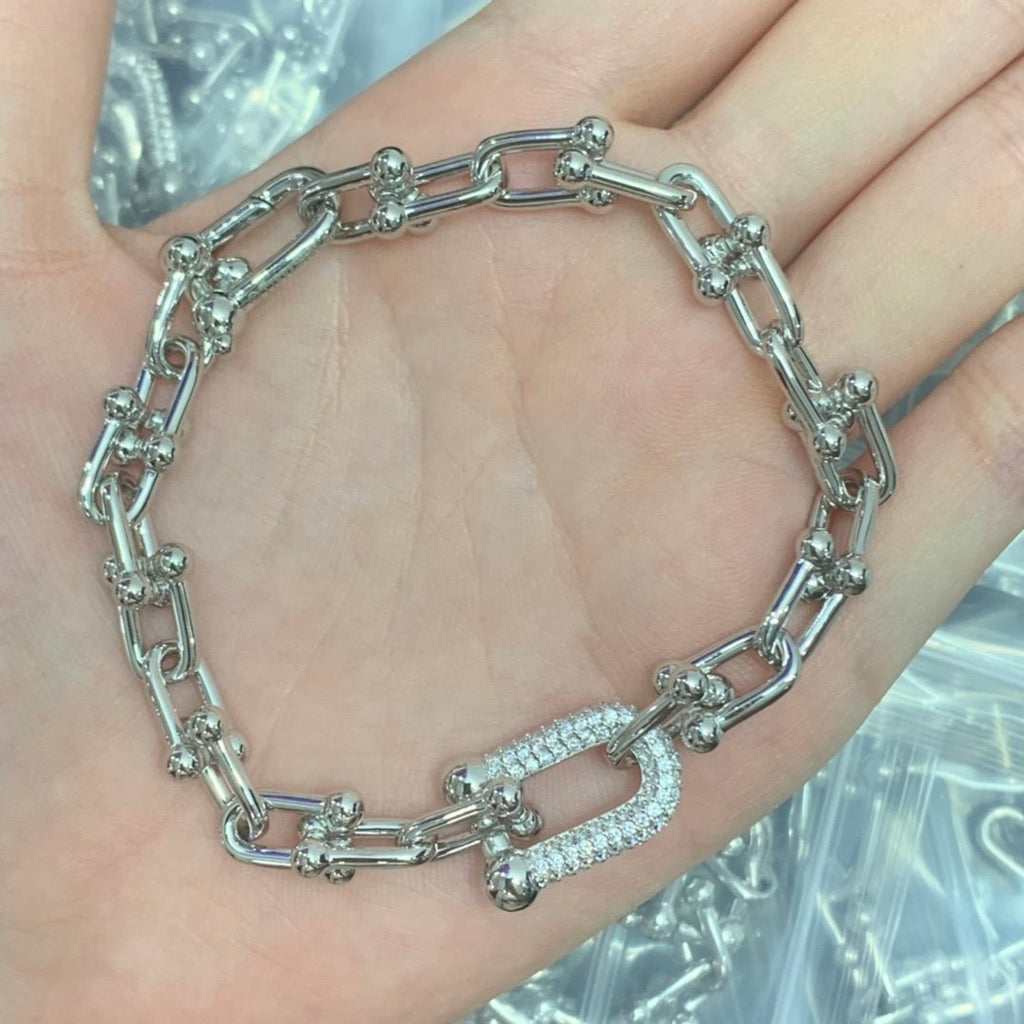 8XT31X  Popular    Earring Bracelets Necklaces